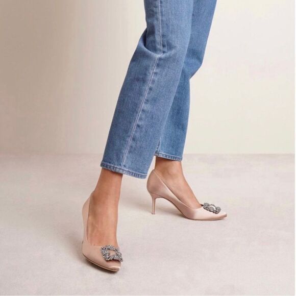 Manolo Blahnik Hangisi 70 Embellished Satin Pumps size 36.5 - Picture 2 of 13